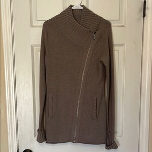 Athleta Chill Factor Asymmetrical Zipper Sweater